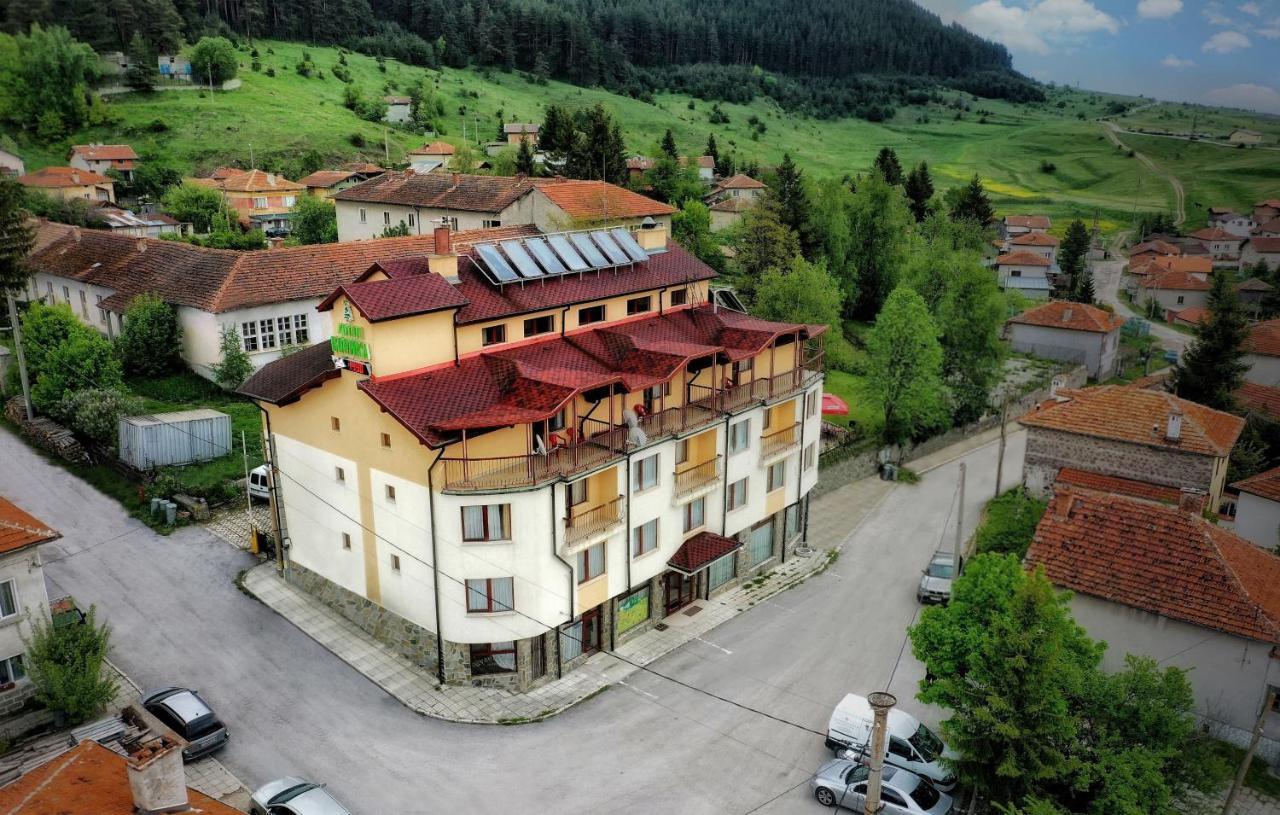 Boryka Family Hotel Asikoria Dış mekan fotoğraf