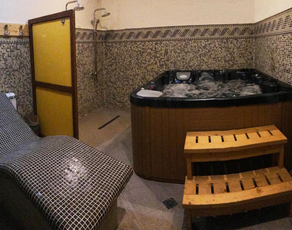 Boryka Family Hotel Asikoria Dış mekan fotoğraf