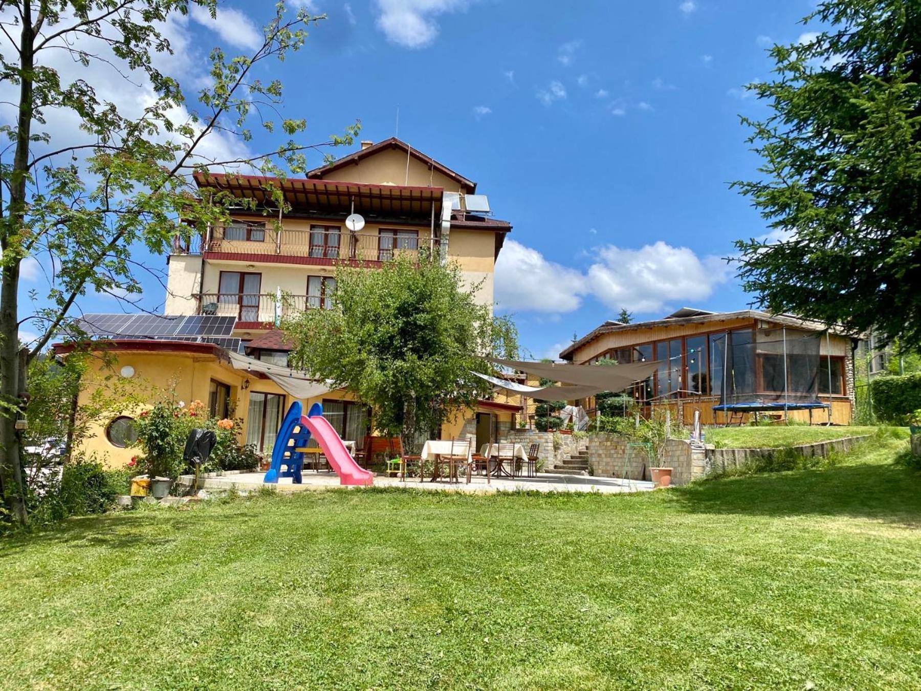 Boryka Family Hotel Asikoria Dış mekan fotoğraf