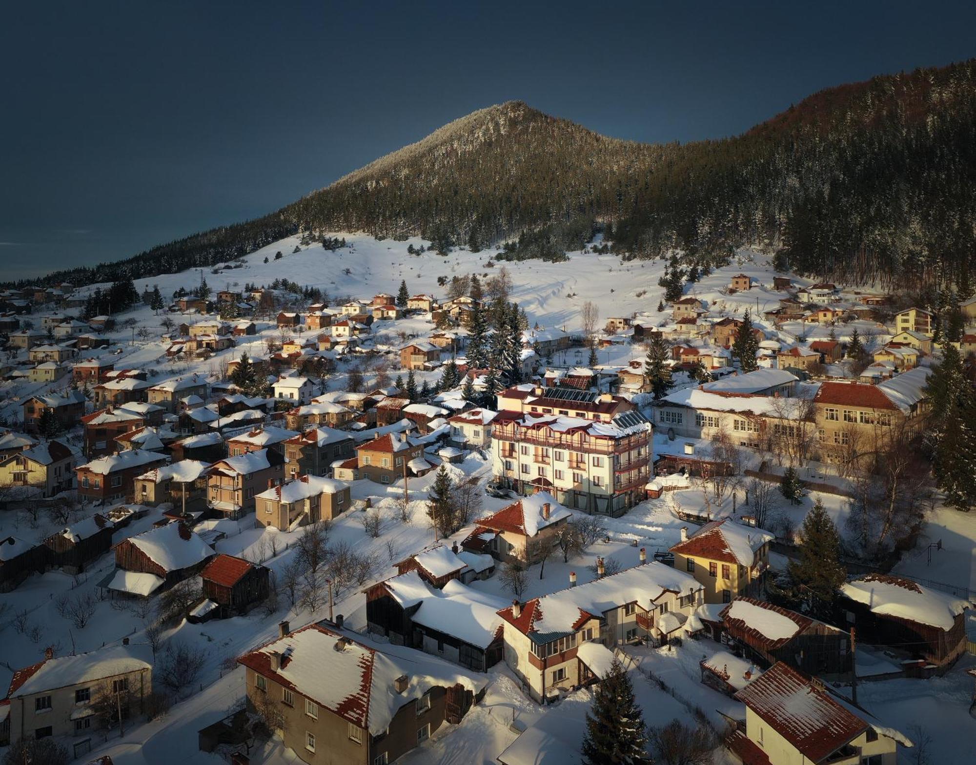 Boryka Family Hotel Asikoria Dış mekan fotoğraf